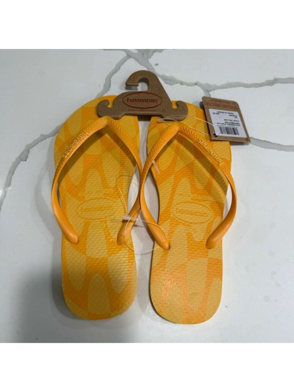 Havaianas Summer Sandals Women Caja Yellow Size US 7